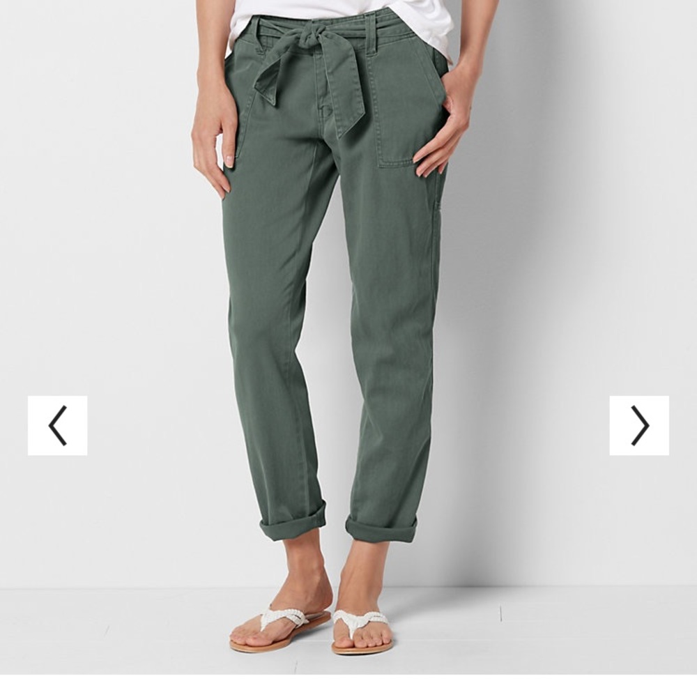 Moss green ankle length pants